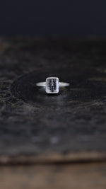 Load image into Gallery viewer, Skelly B | Ring {Size 7}
