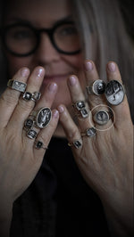 Load image into Gallery viewer, Winged Victory | Signet Ring {Size 10.5}
