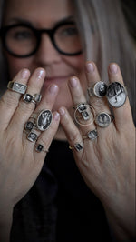 Load image into Gallery viewer, Skelly B | Ring {Size 7}
