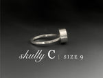 Load image into Gallery viewer, Skully C - Size 9
