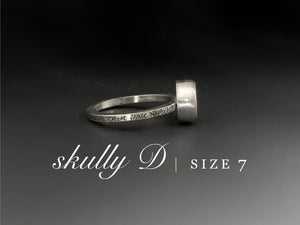 Skully D - Size 7