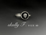 Load image into Gallery viewer, Skully F - Size 10
