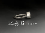 Load image into Gallery viewer, Skully G - Size 7
