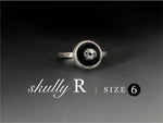 Load image into Gallery viewer, Skully R- Size 6

